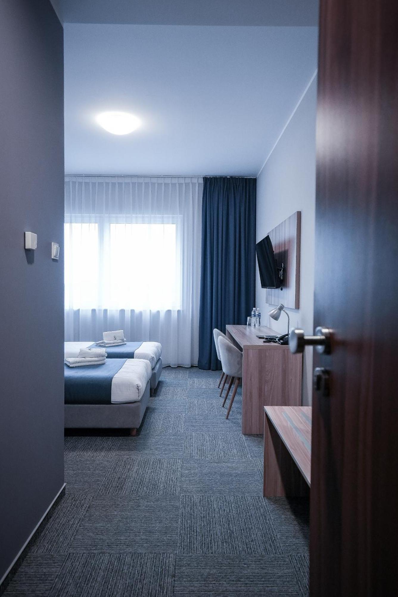Hotel Picaro Kopytkowo A1 Bobrowiec  エクステリア 写真